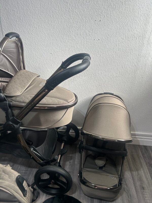 Egg 2 Travel System in Mink 3 in 1 Bundle Pram