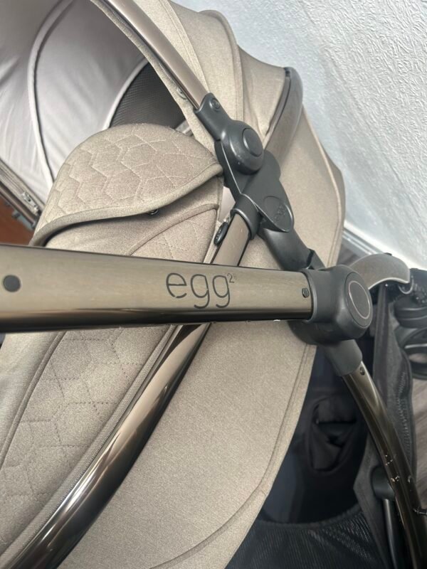 Egg 2 Travel System in Mink 3 in 1 Bundle Pram