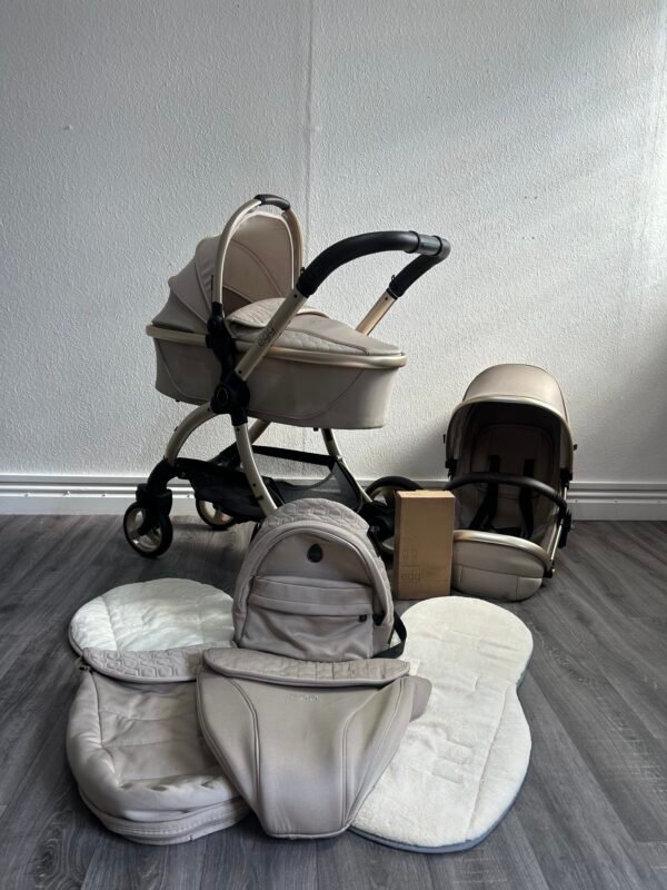 Egg 2 Travel System in Feather Beige 2 in 1 Pram